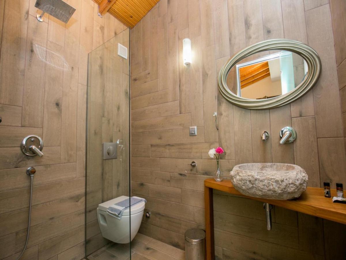 Oasis Deluxe Studios Pefkari Bagian luar foto